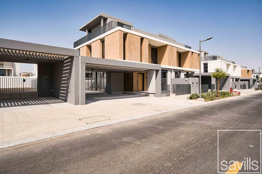 EXCLUSIVE | GENUINE RESALE | MODERN FINISHING - Image 10