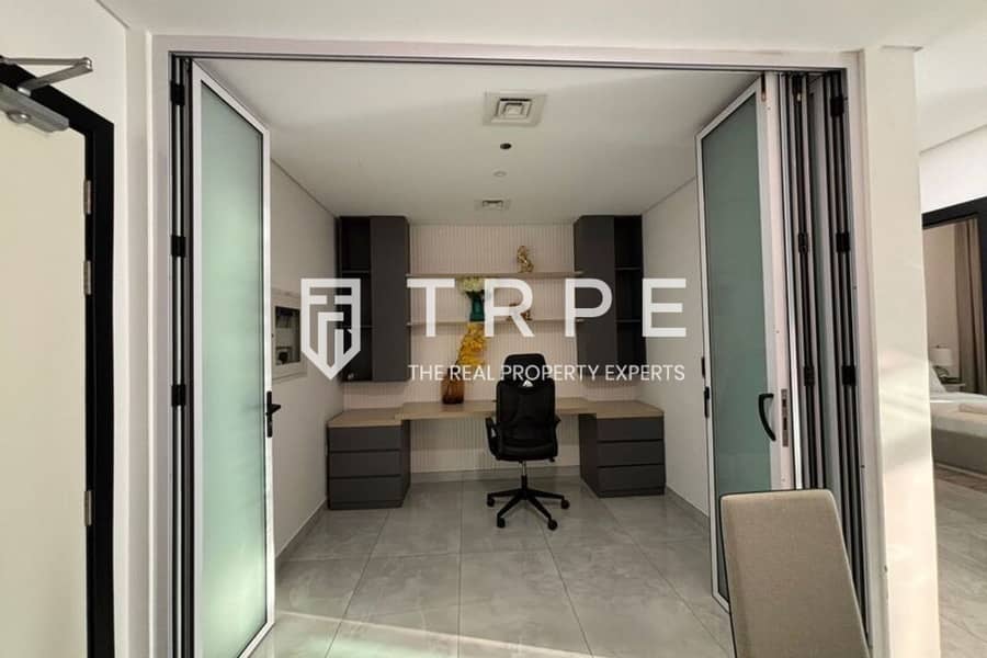 Prime Location | Modern | Fully Furnished - Image 8