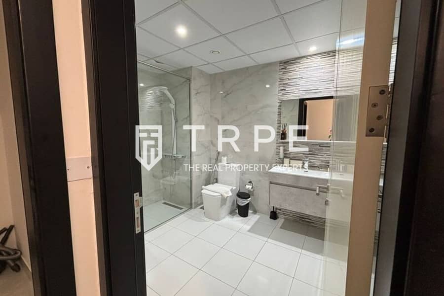 Prime Location | Modern | Fully Furnished - Image 13