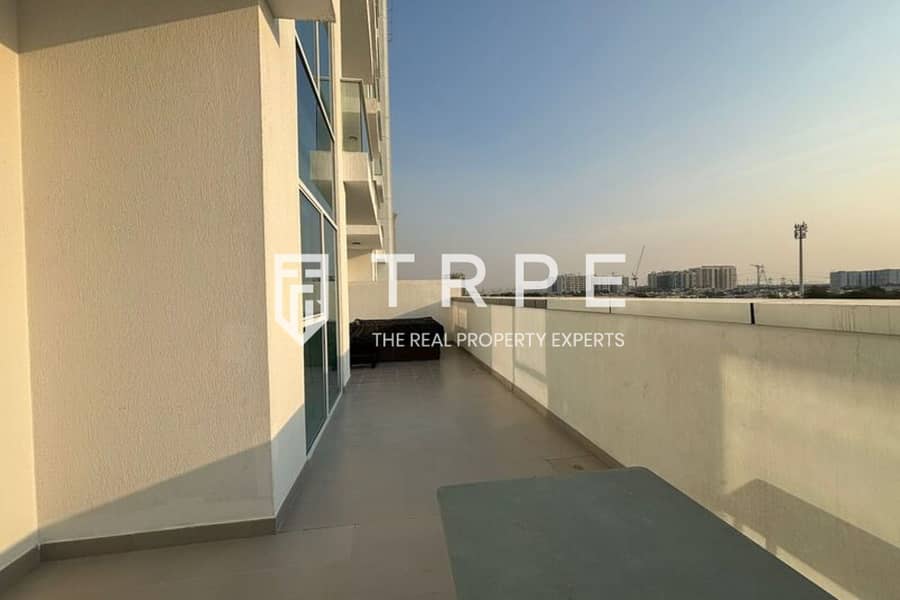 Prime Location | Modern | Fully Furnished - Image 14