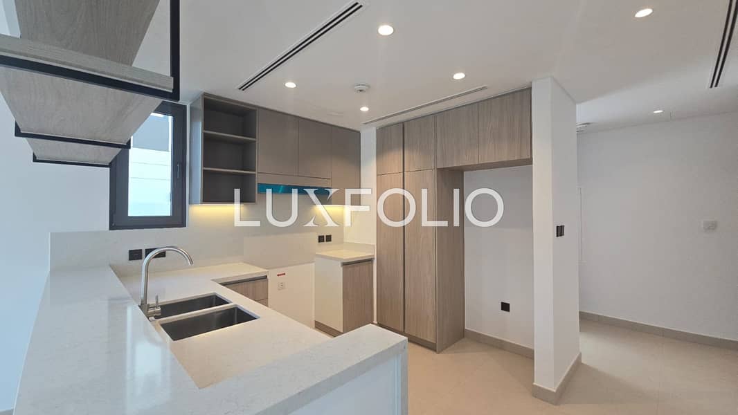 Twin Sky Villa, Single Row, Near Pool and Park - Image 10