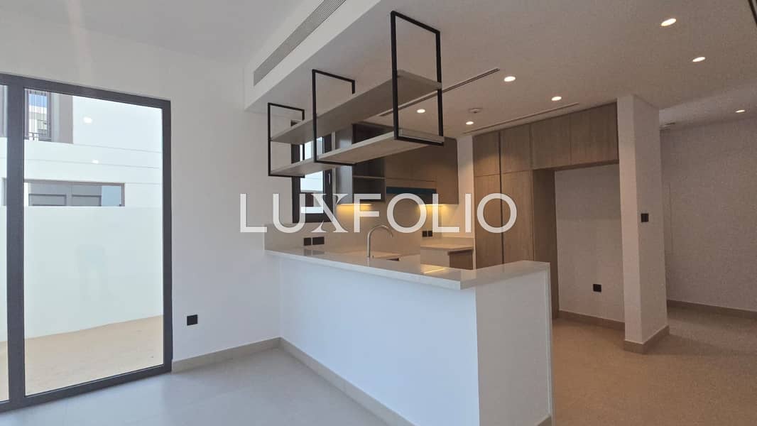 Twin Sky Villa, Single Row, Near Pool and Park - Image 13