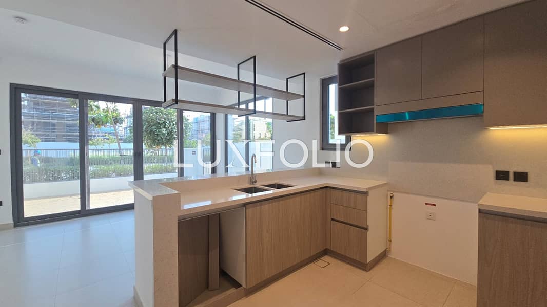 Twin Sky Villa, Single Row, Near Pool and Park - Image 16