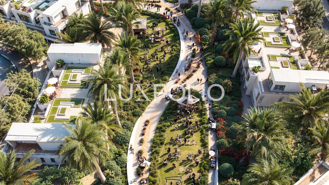 Ivy Living | Riverside Dreams | Luxury