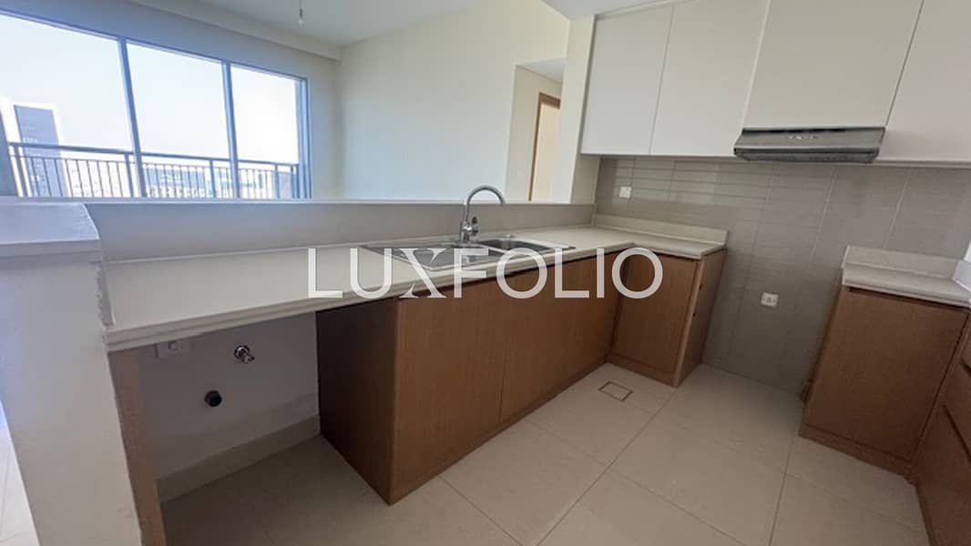 CHILLER FREE | PARK VIEW | PRIME LOCATION - Image 6