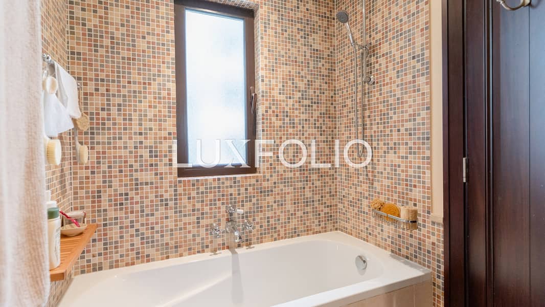 OT Specialist | Rare Corner Unit | Large Balcony - Image 10