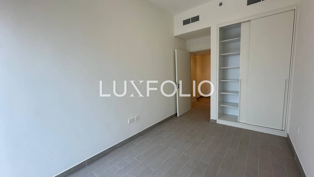 High Floor | Golf + Pool View | Vacant - Image 8