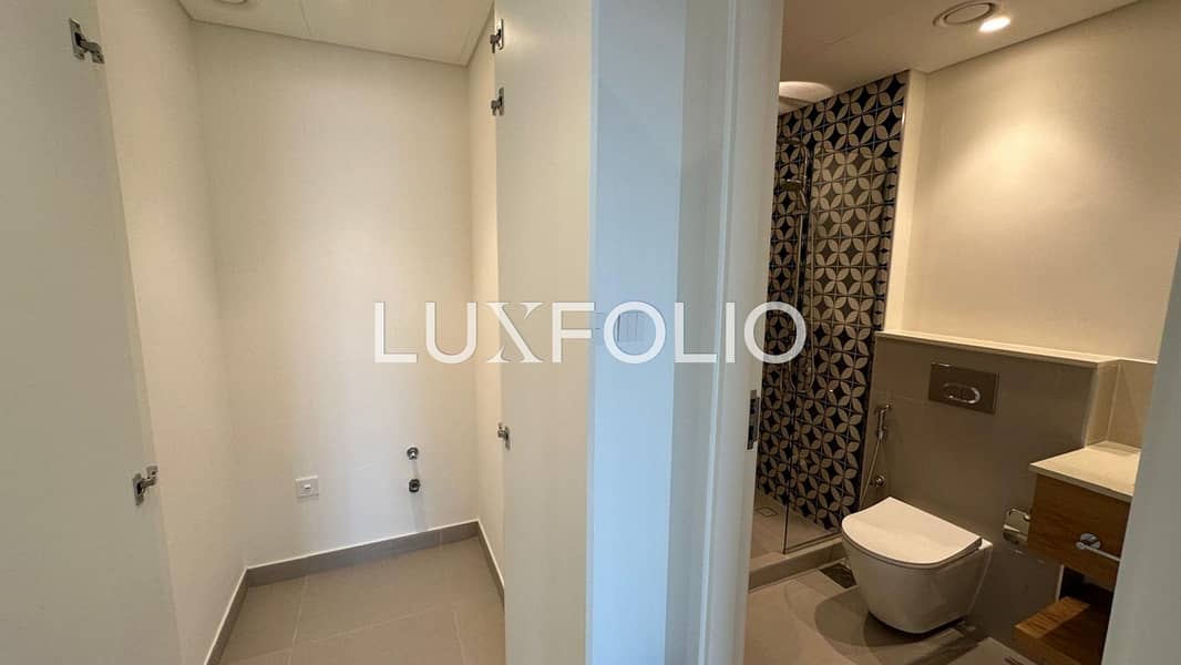 High Floor | Golf + Pool View | Vacant - Image 10