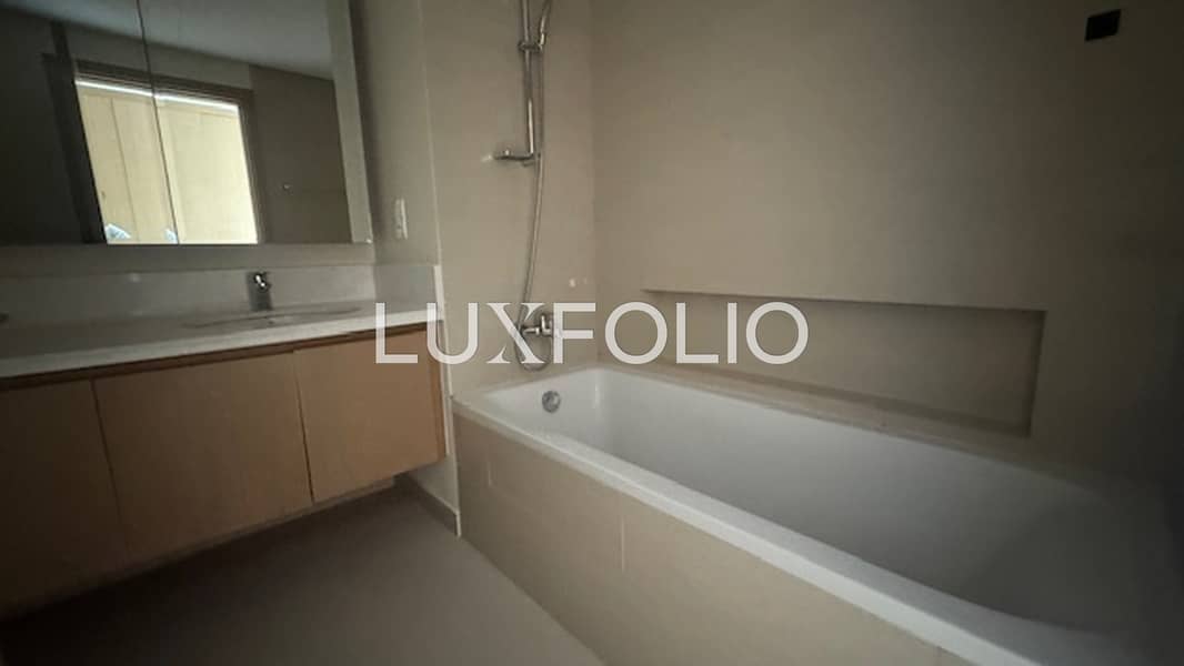 CHILLER FREE | PARK VIEW | PRIME LOCATION - Image 12