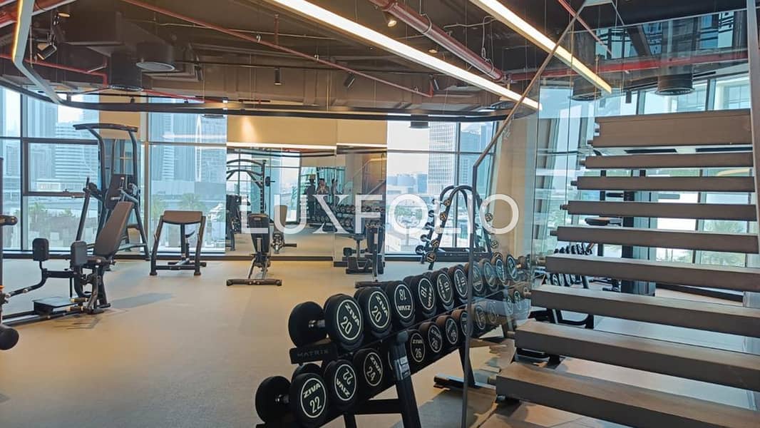 Canal View | Modern | Prime Location - Image 12