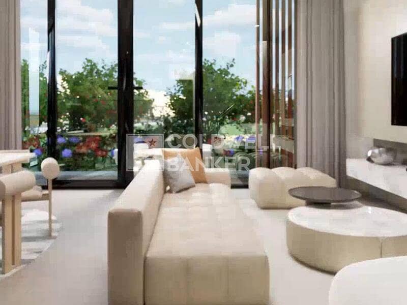 Luxurious | Vibrant Community | Spacious