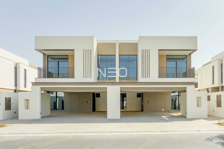 4BR + Maid | Single Row | Close to Amenities | Elevated Plot