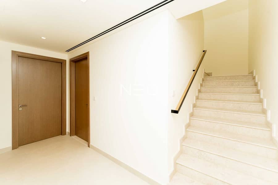 4BR + Maid | Single Row | Close to Amenities | Elevated Plot - Image 8