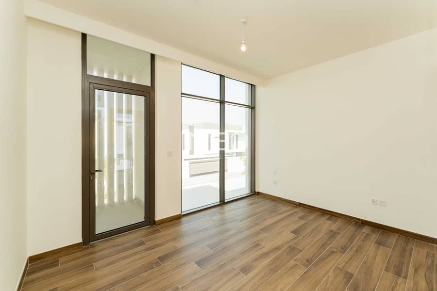 4BR + Maid | Single Row | Close to Amenities | Elevated Plot - Image 10