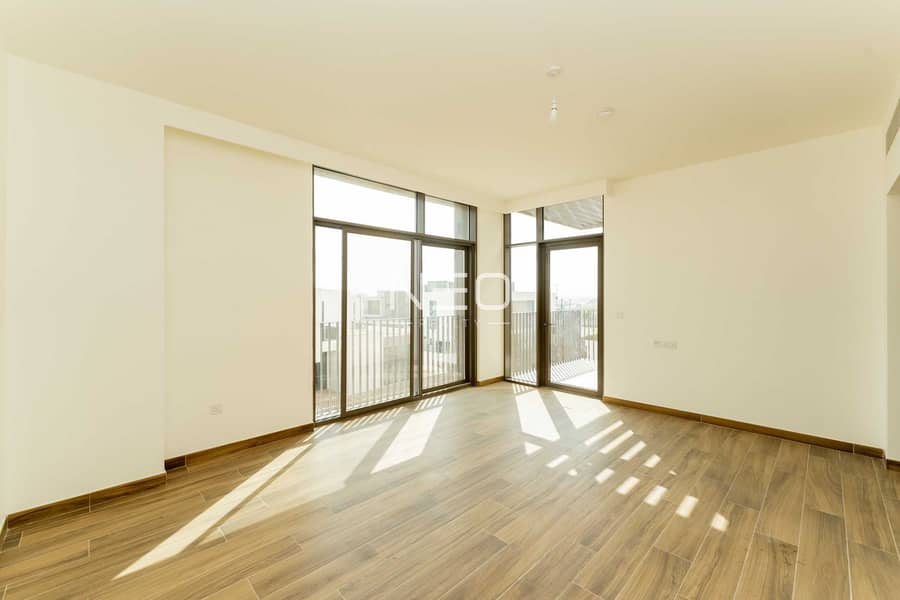 4BR + Maid | Single Row | Close to Amenities | Elevated Plot - Image 14