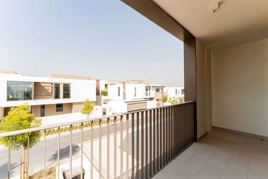 4BR + Maid | Single Row | Close to Amenities | Elevated Plot - Image 28