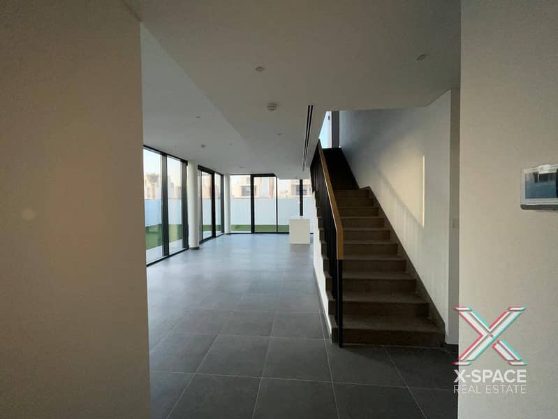 Single Row Brand New Villa | Prestigious Community