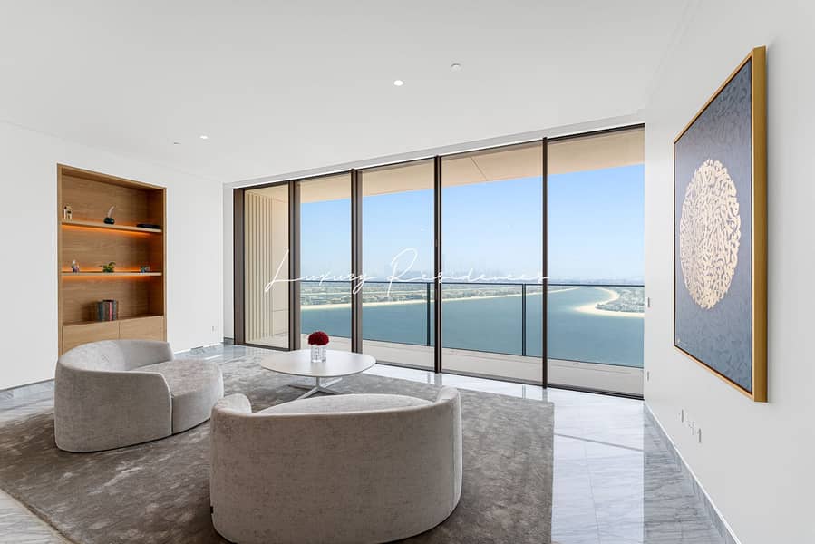 High-Floor Palm Paradise with Incredible Views