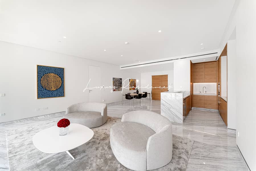 High-Floor Palm Paradise with Incredible Views - Image 10