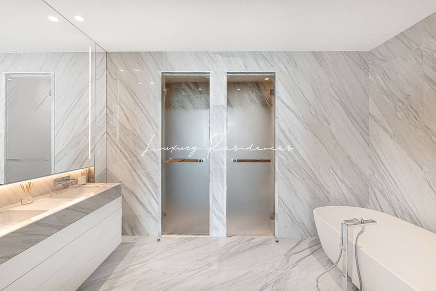 High-Floor Palm Paradise with Incredible Views - Image 27