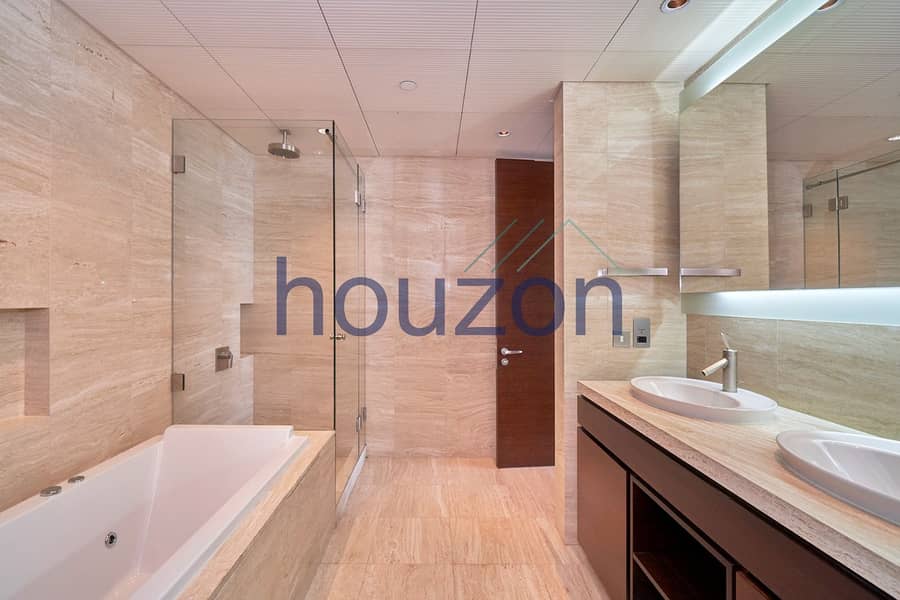 Spacious 2BR | Fountain View | Chiller Free - Image 7