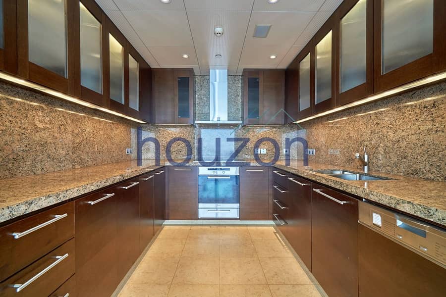 Spacious 2BR | Fountain View | Chiller Free - Image 12