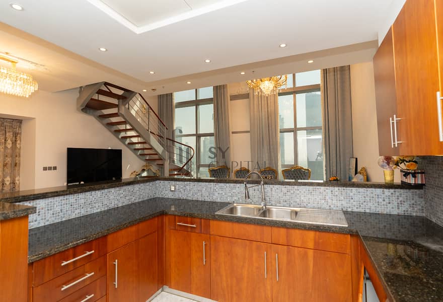 Exclusive 2-Bedroom Duplex with Expansive Terrace - Image 6