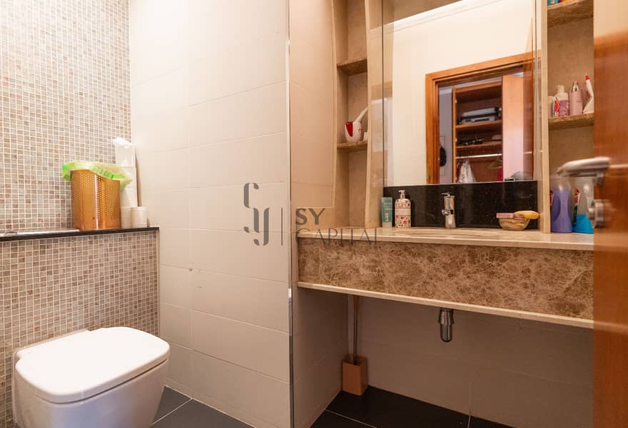 Exclusive 2-Bedroom Duplex with Expansive Terrace - Image 11