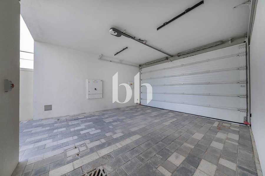 Great Location | Closed Kitchen | Rented