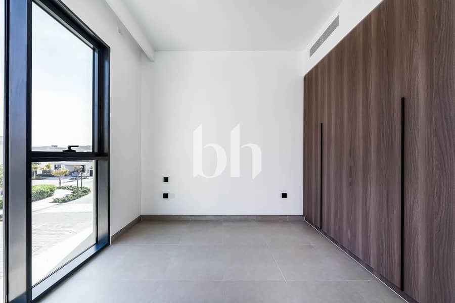 Great Location | Closed Kitchen | Rented - Image 20