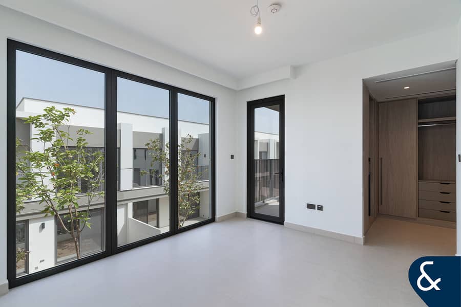 Exclusive Unit | Brand New | Viewable Now - Image 10