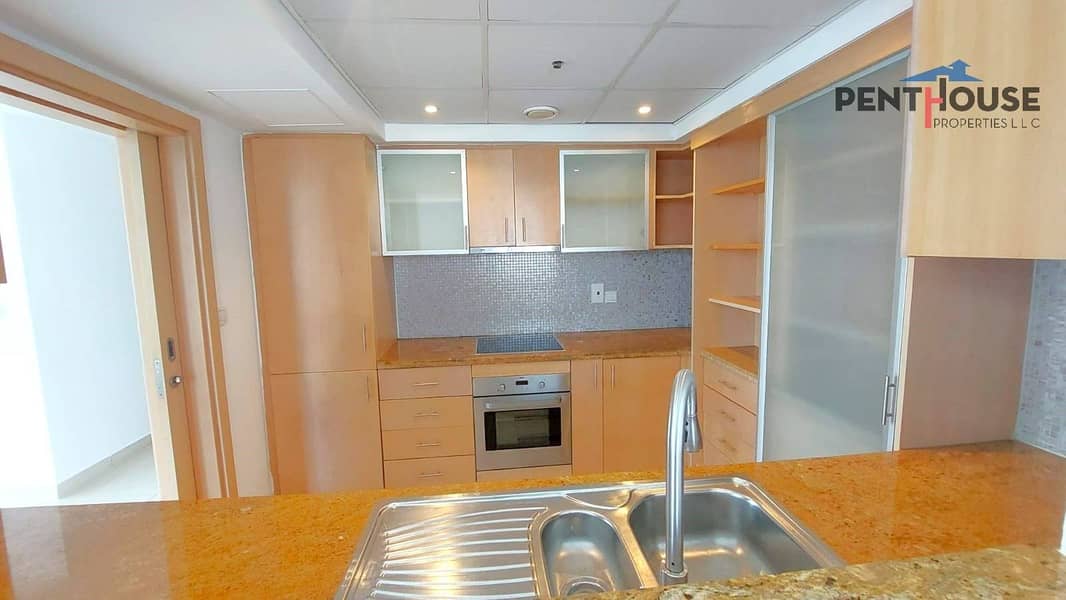 Elegant 2 BR | Chiller Free | Stunning Marina view - Image 7