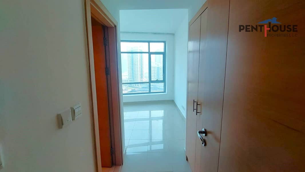 Elegant 2 BR | Chiller Free | Stunning Marina view - Image 15