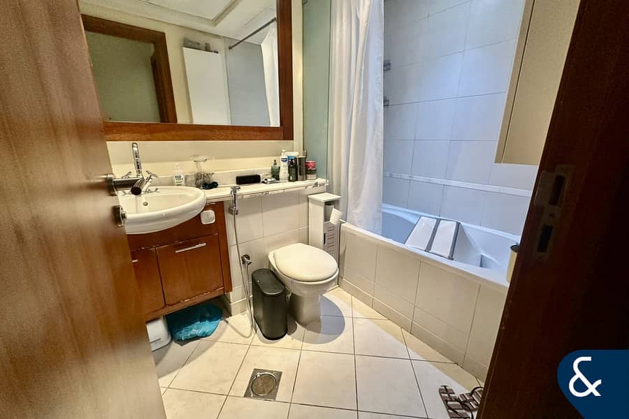 1 Bed + Study | Golf Course | Vacant Jan 27th - Image 8