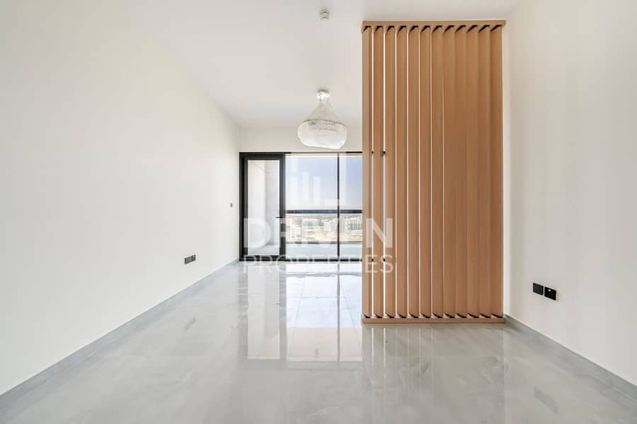 Brand New Apt | Road View | Ready to Move in