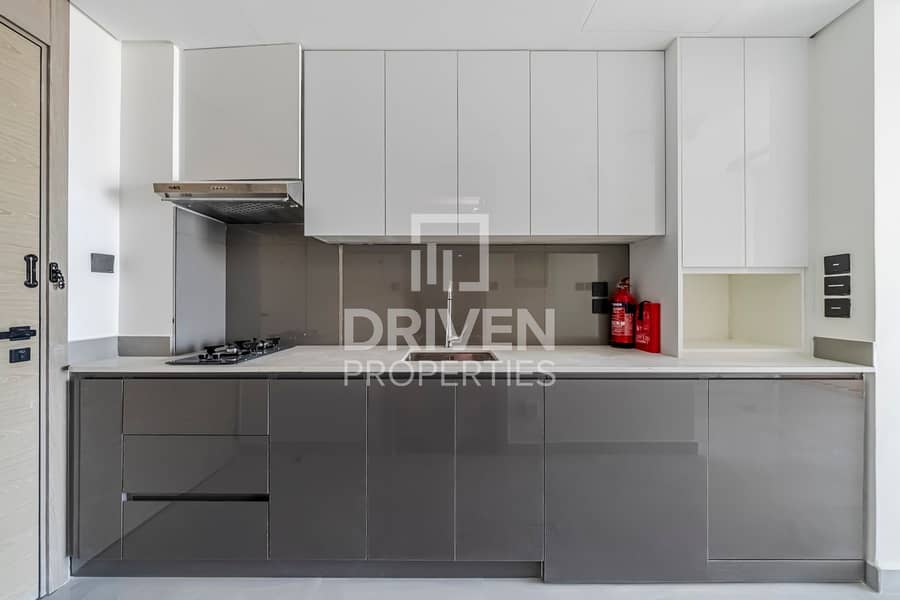 Brand New Apt | Road View | Ready to Move in - Image 6