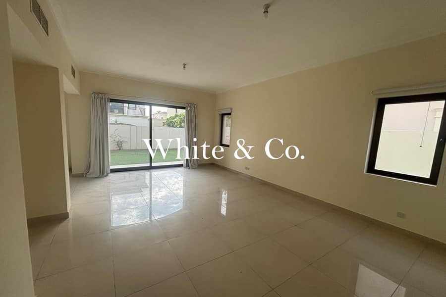 Vacant and Ready | Single Row | Great Price - Image 6