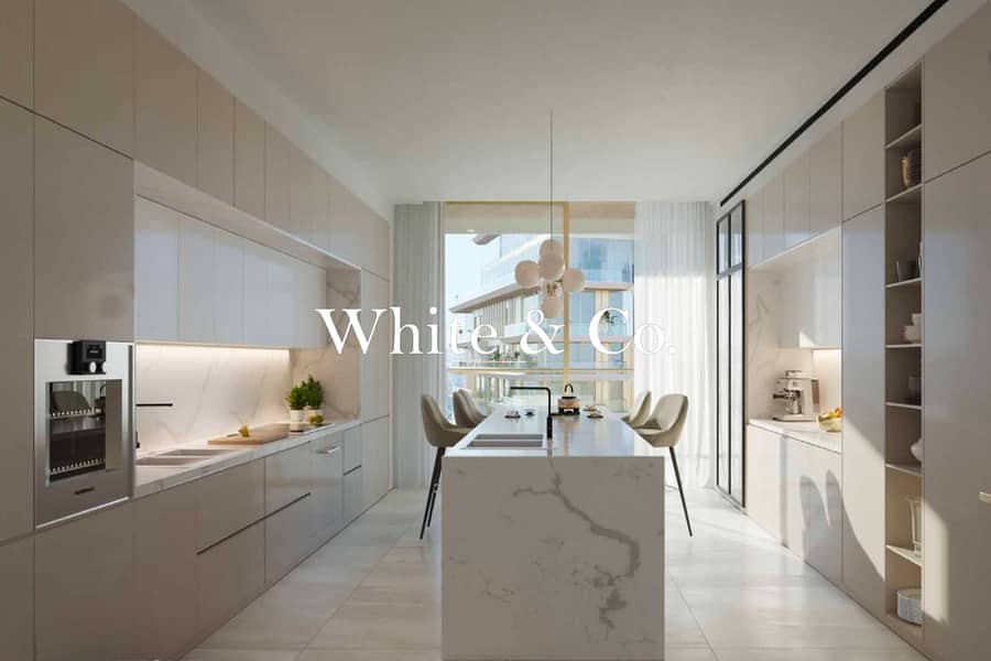 Serenia Living Expert | Corner 3 Bedroom - Image 9