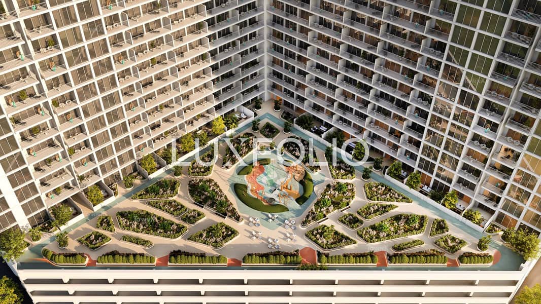 STUNNING 3 BED | FIVE & PARK VIEW | BCC READY - Image 17