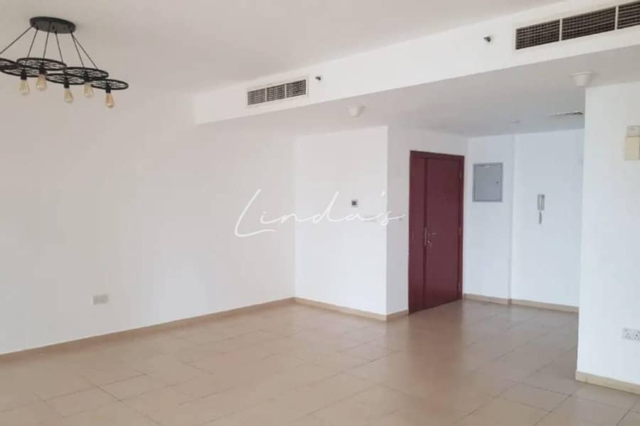 Spacious | 3BR + Maid | Unfurnished | High Floor - Image 7