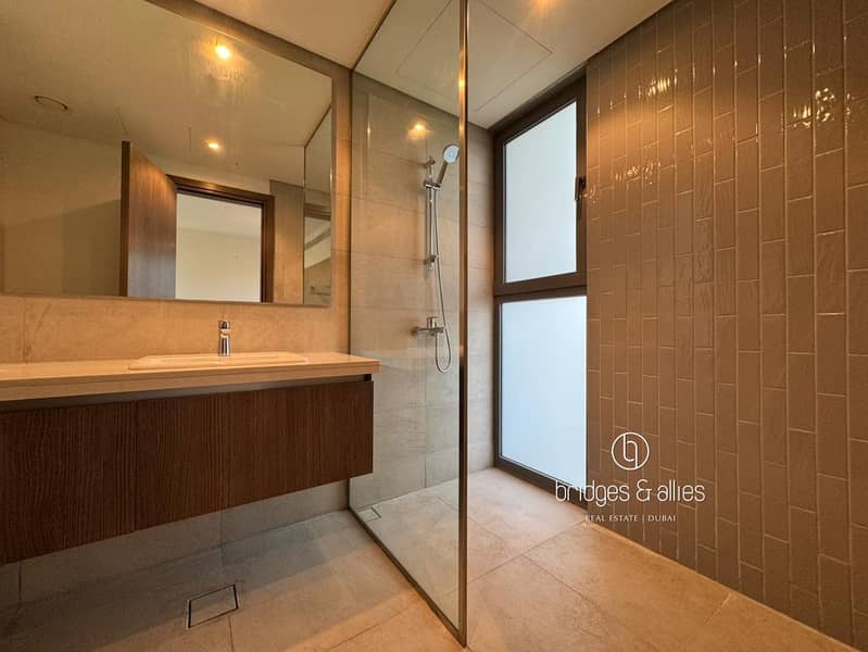 READY LANDSCAPED |3 BED + MAID | WELL MAINTAINED - Image 16