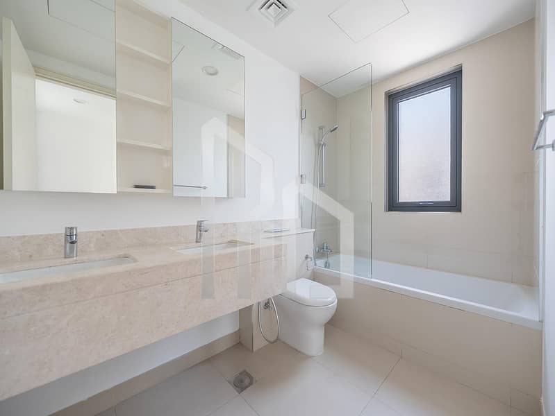 Single Row | Large Plot | Landscaped - Image 20