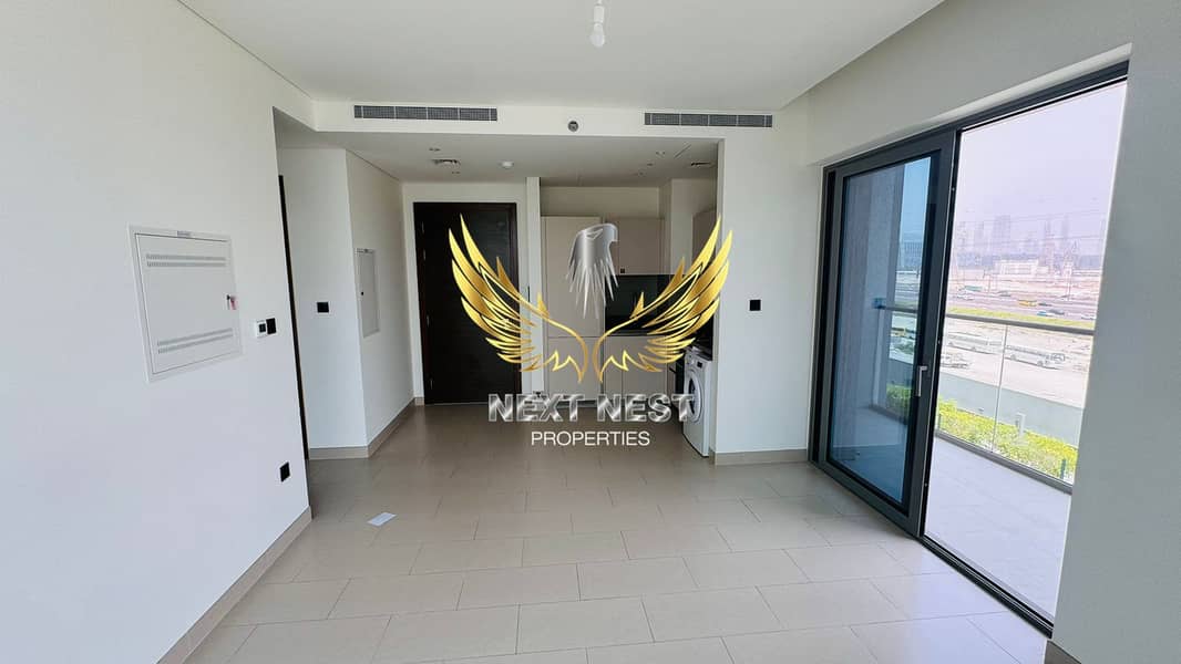 Investor Deal | Vacant 2-BHK With Balcony & Best View