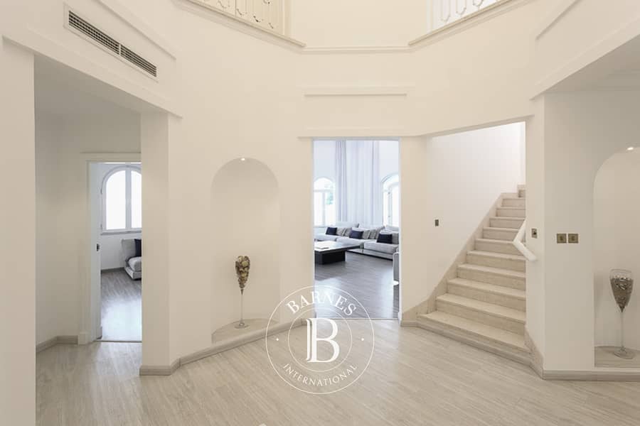 Garden Home | High Number | Skyline View - Image 7