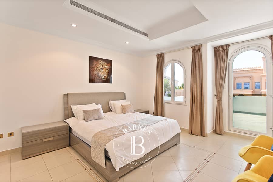 Garden Home | High Number | Skyline View - Image 13