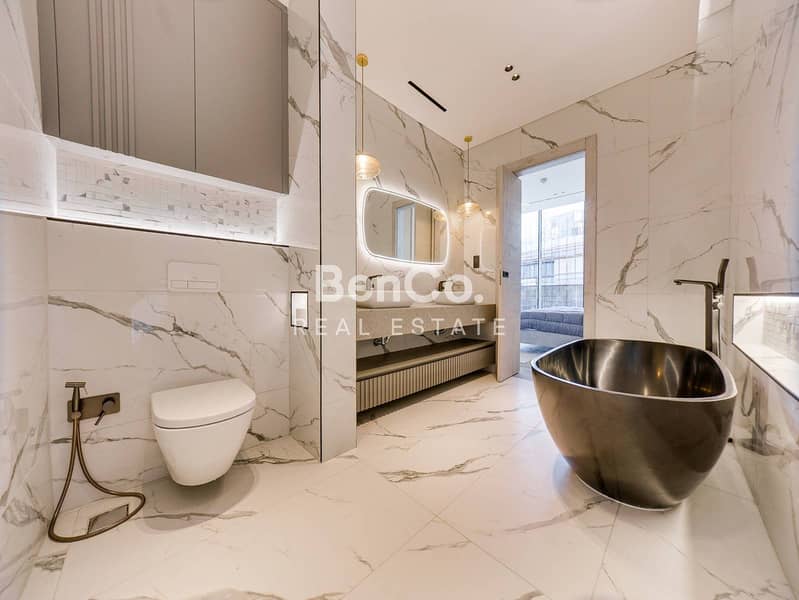 Modern | Brand New | Fully Furnished Villa - Image 22