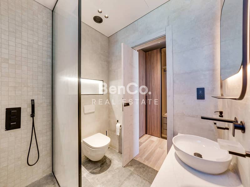 Modern | Brand New | Fully Furnished Villa - Image 23