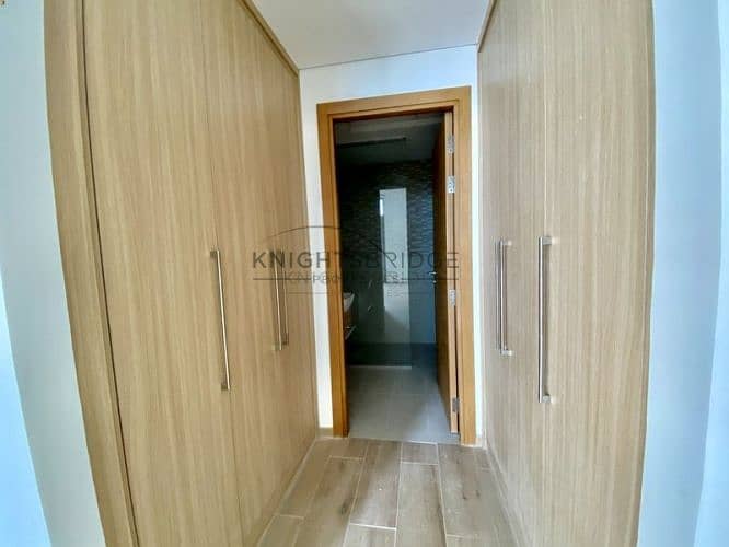 Chiller Free | Close To Metro | Pool View - Image 11