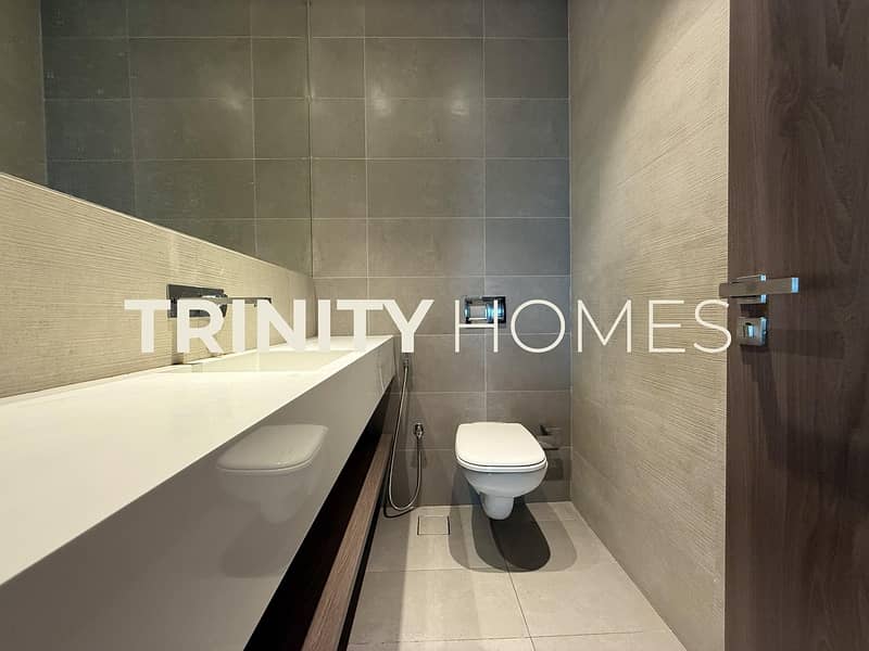 Spacious | Vibrant | Multiple Units Available - Image 9