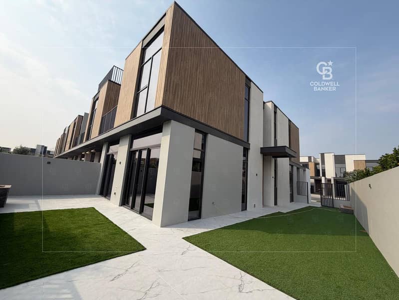 Garden Unit in Gated Community